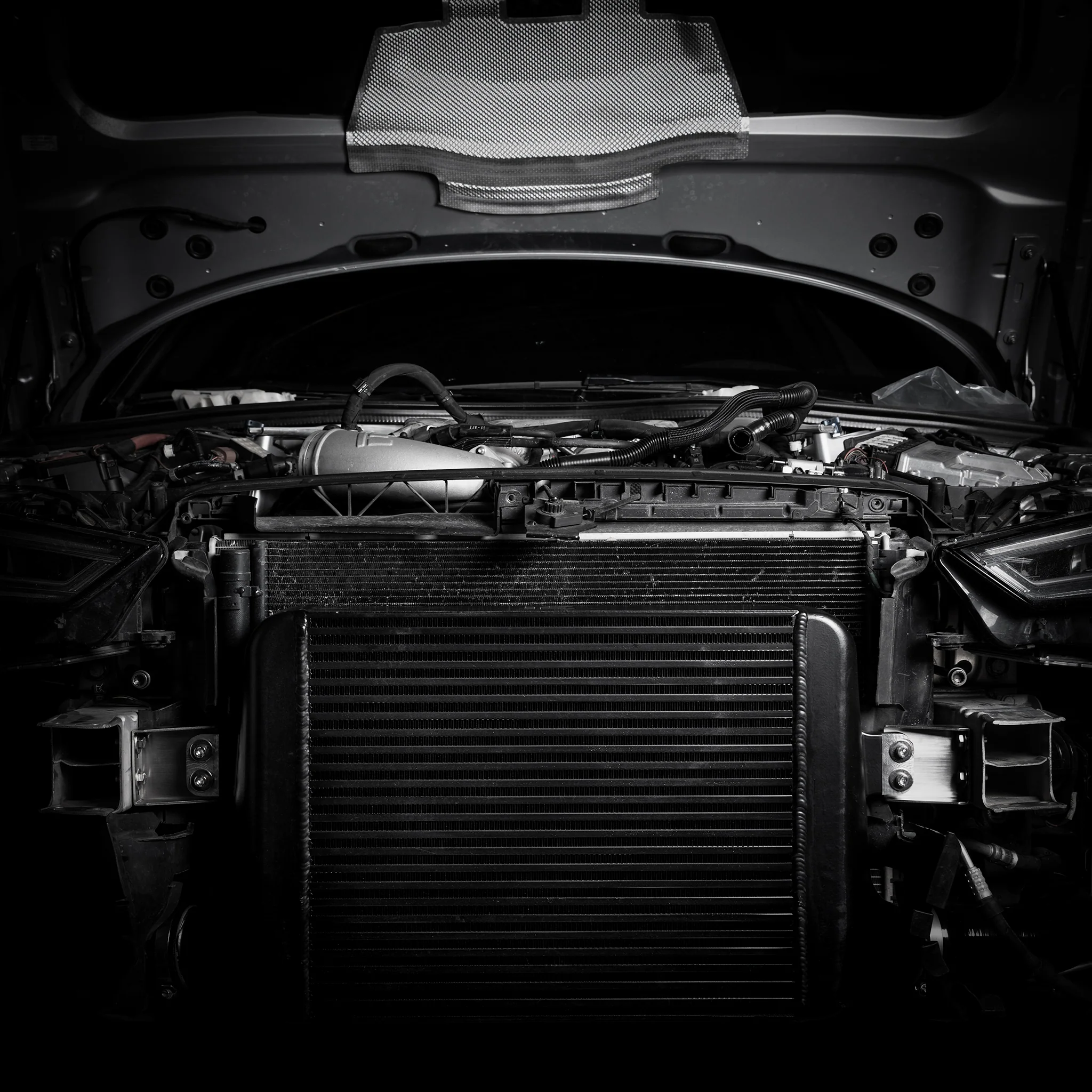 IE Race Series FDS Intercooler System For Audi B9/B9.5 S4 & S5 - Image 3